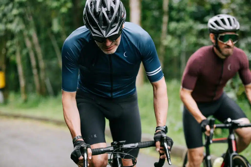 custom cycling clothing